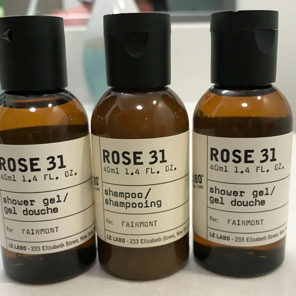 La Labo rose 21 travel shower gel and shampoo